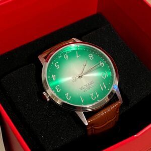 Invicta 50457 Men’s Green Dial Watch Stainless Steel Leather Strap NEW w/ Box